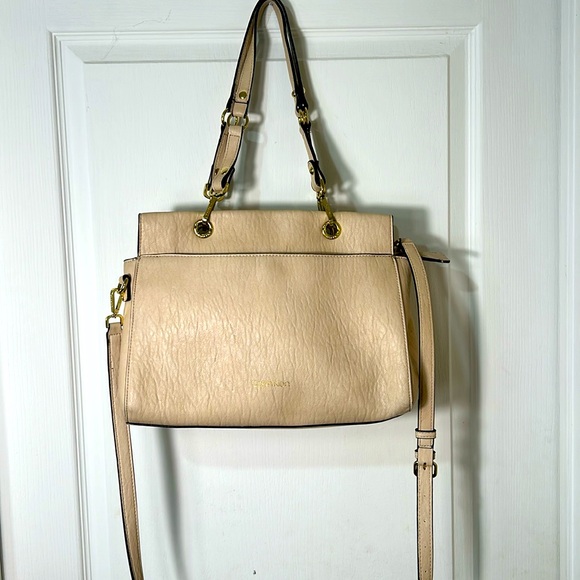 CALVIN KLEIN BEIGE FAUX LEATHER CROSSBODY SHOULDER BAG - Picture 1 of 10